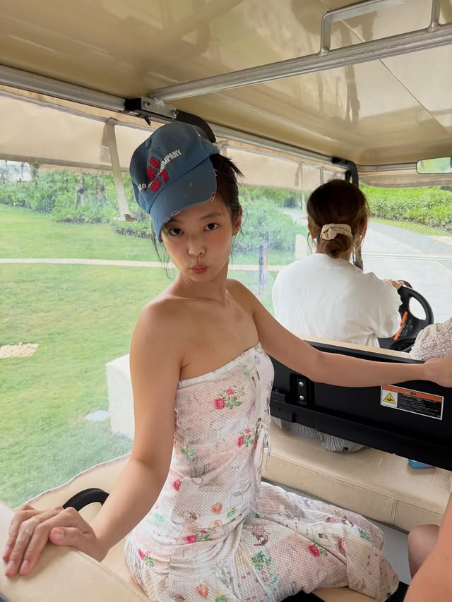 Đ&acirc;y ch&iacute;nh l&agrave; c&ocirc; g&aacute;i gợi cảm nhất đ&ecirc;m giao thừa!- Ảnh 7.