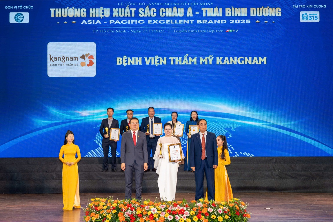Bệnh viện thẩm mỹ Kang Nam S&agrave;i G&ograve;n được vinh danh Top 10 Thương hiệu xuất sắc Ch&acirc;u &Aacute; &ndash; Th&aacute;i B&igrave;nh Dương 2025- Ảnh 1.