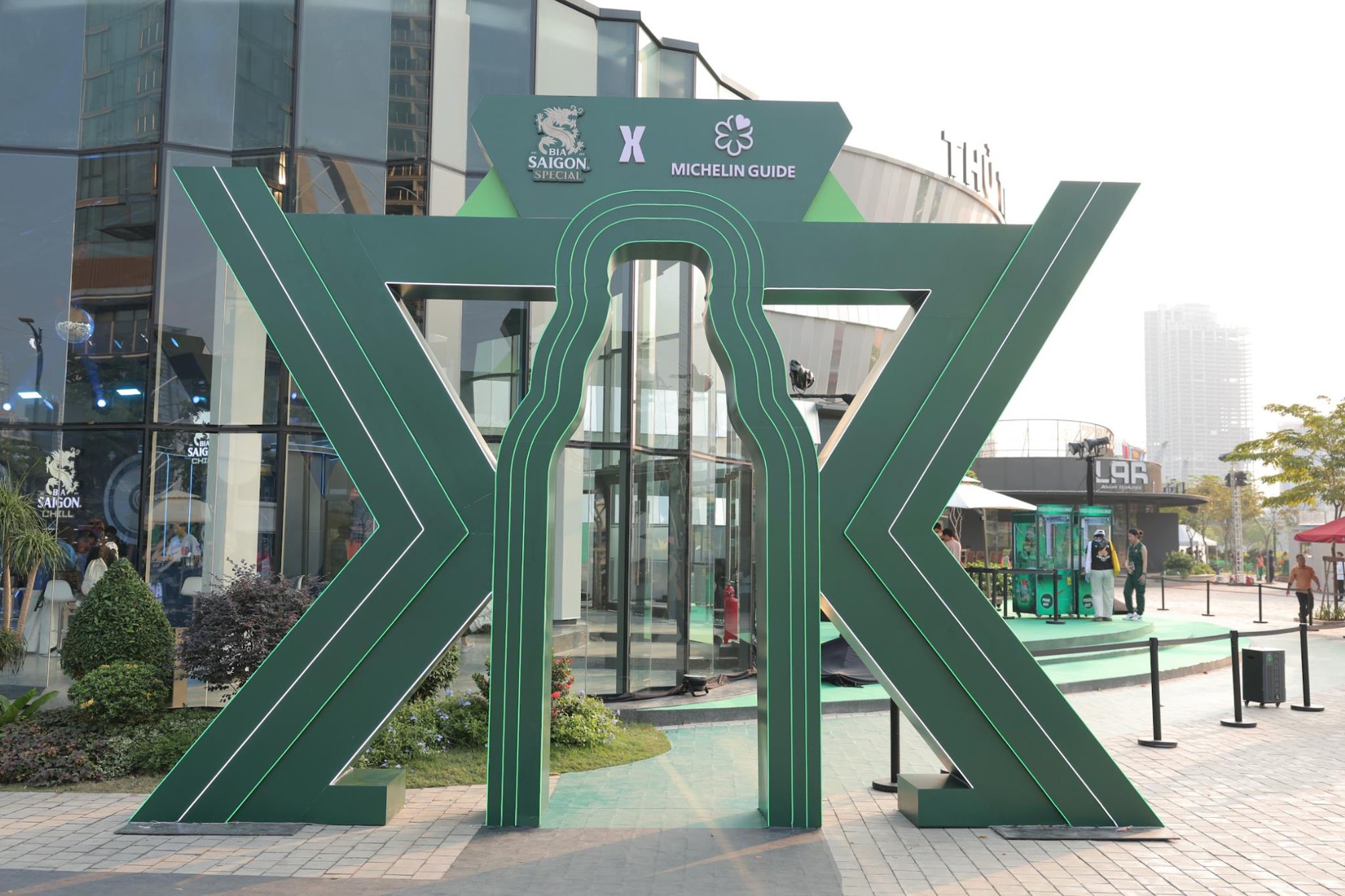 Bia Saigon Special n&acirc;ng tầm kh&ocirc;ng gian Hozo City Tết Fest 2025 với trải nghiệm ẩm thực đẳng cấp- Ảnh 1.