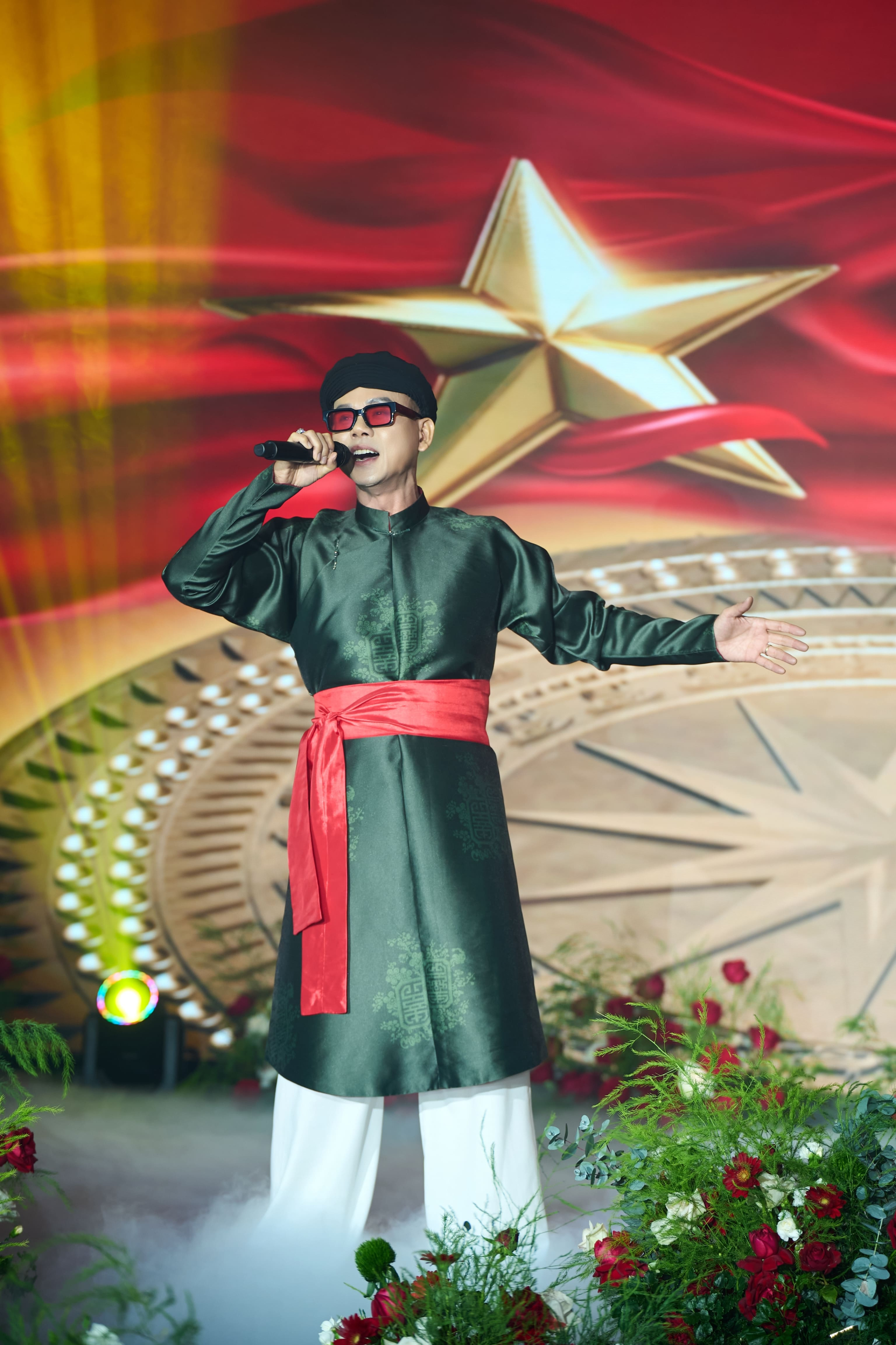 Điều ước kh&ocirc;ng tưởng của ng&ocirc;i sao thế hệ cũ: Học Sơn T&ugrave;ng M-TP mời sao quốc tế, tham vọng hit to&agrave;n cầu như Gangnam Style- Ảnh 3.