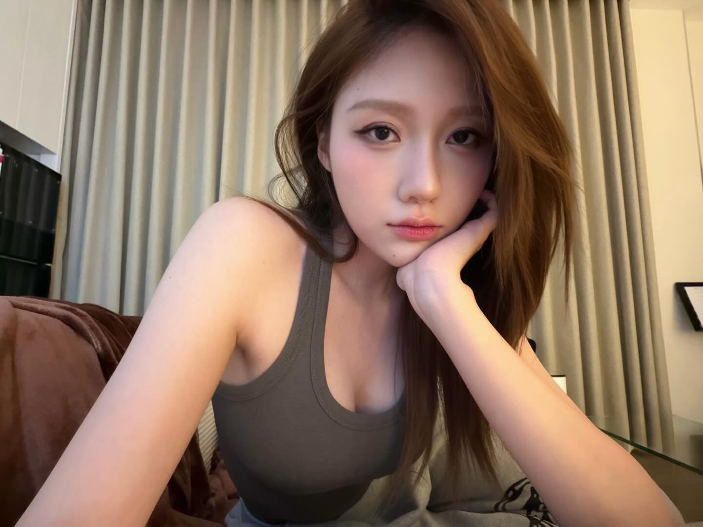 Sự cố khiến Uyển &Acirc;n được khen: Em g&aacute;i Trấn Th&agrave;nh m&agrave; ng&agrave;y c&agrave;ng giống Triệu Lộ Tư- Ảnh 10.