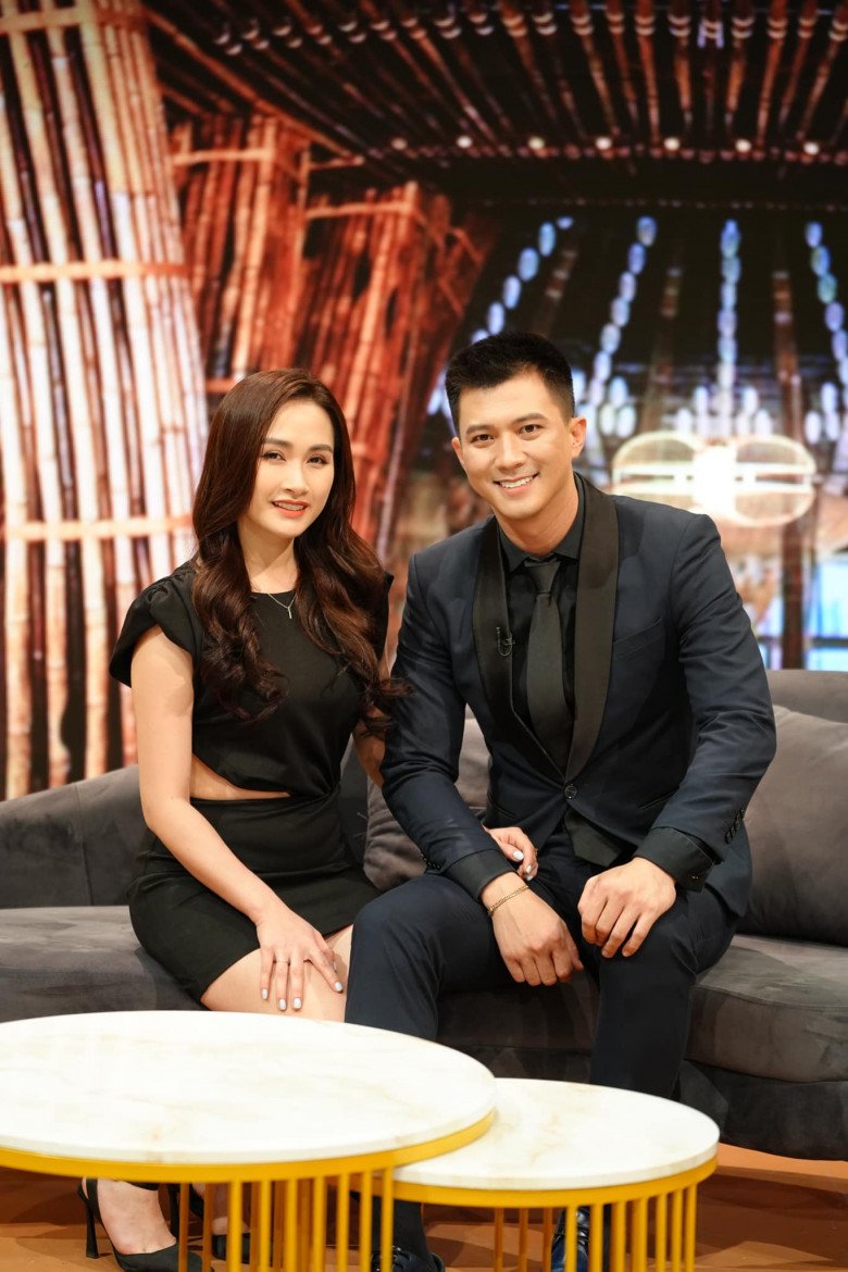 Nam siêu mẫu dân tộc Mường "đổi đời" thành ông chủ homestay, “tổng tài” vạn người mê tự tay đứng bếp, bưng bê phục vụ khách- Ảnh 4. Nam siêu mẫu dân tộc Mường "đổi đời" thành ông chủ homestay, “tổng tài” vạn người mê tự tay đứng bếp, bưng bê phục vụ khách- Ảnh 4.