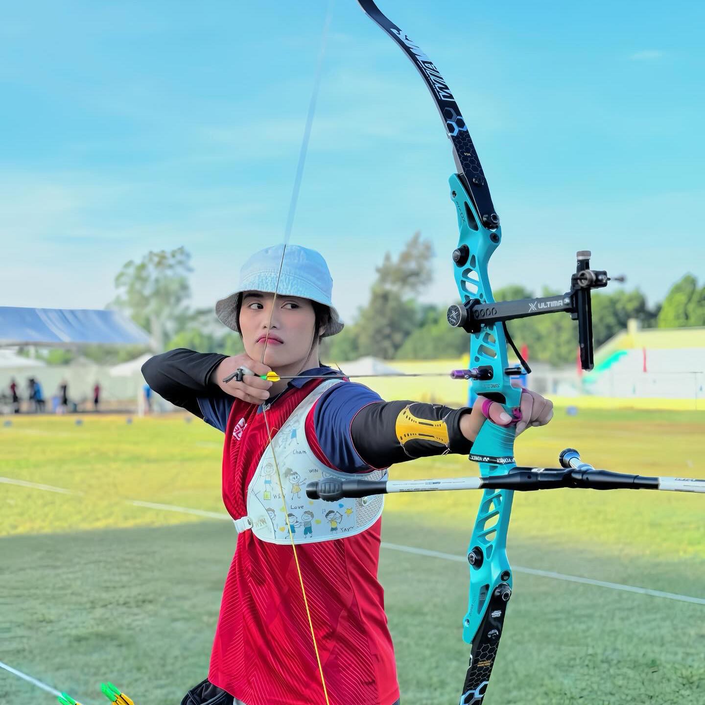 Hotgirl bắn cúng Ánh Nguyệt có mối quan hệ gì với tay vợt cầu lông Đức Phát mà gây sốt cõi mạng?- Ảnh 3.