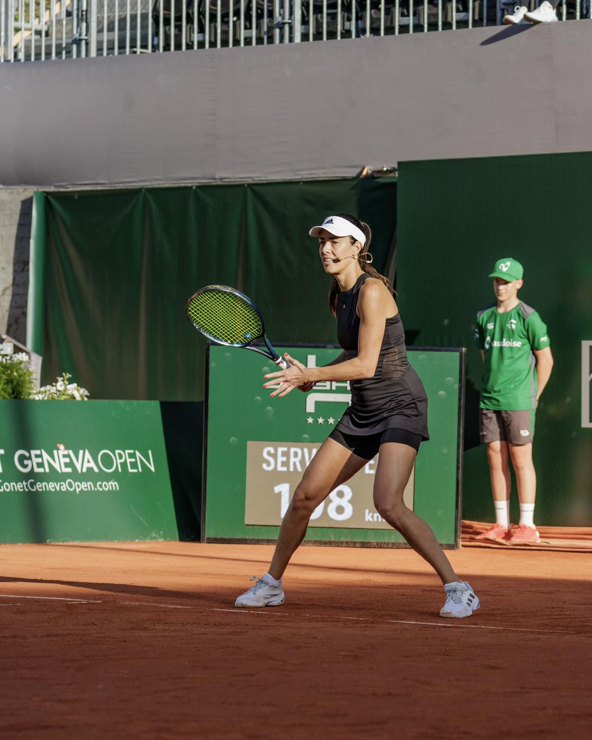 Ngôi sao tennis xinh đẹp tuyệt trần nộp đơn ly hôn huyền thoại MU vì bị Ngôi sao tennis xinh đẹp tuyệt trần nộp đơn ly hôn huyền thoại MU vì bị