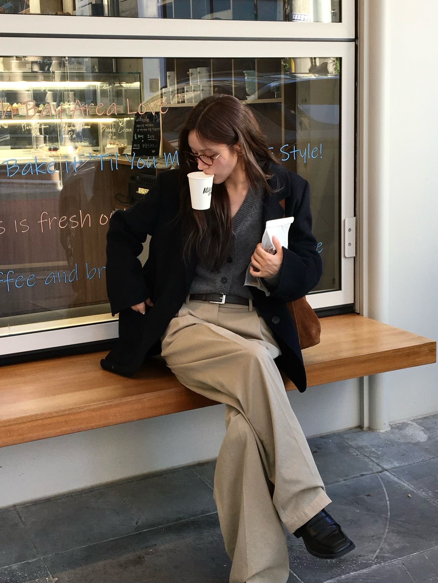 5 xu hướng quần ống rộng của năm 2025: Toàn kiểu ai mặc cũng đẹp, sành điệu vượt thời gian- Ảnh 1.