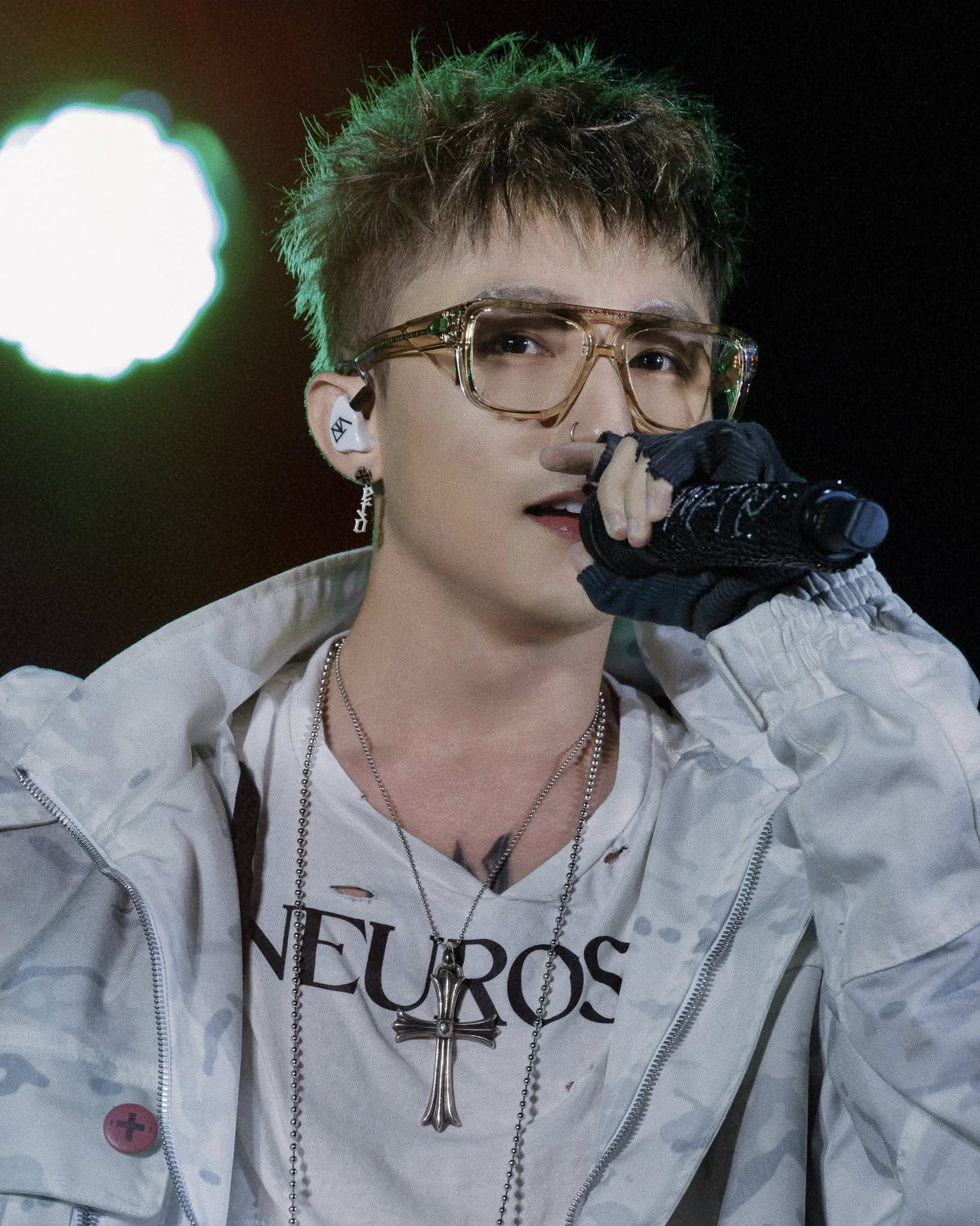 Sơn Tùng M-TP không thể đánh bại HIEUTHUHAI- Ảnh 3.