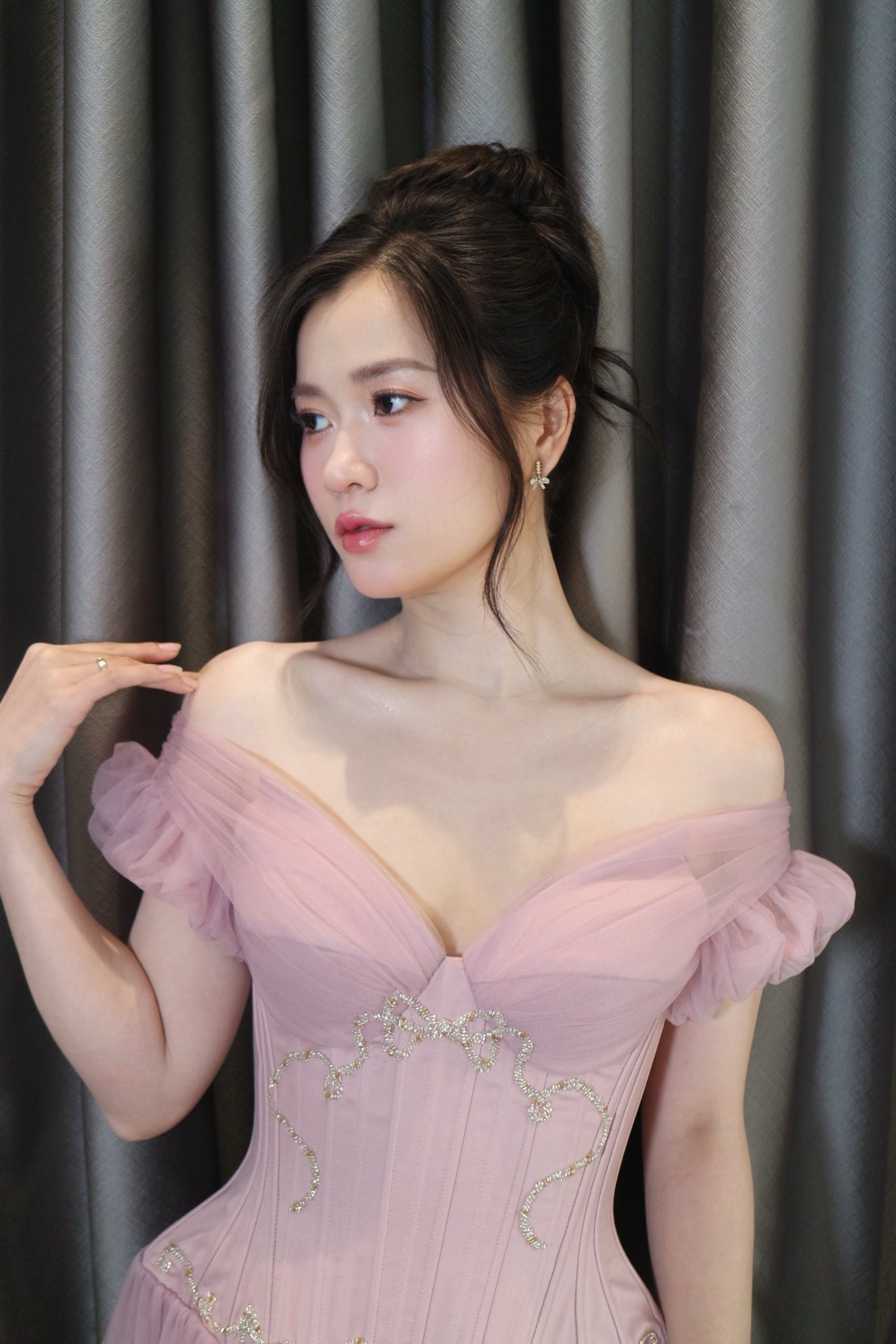 Nữ diễn viên giảm thần tốc 14kg: Khán giả khen U40 mà trẻ như gái 18, mặc đồ bình dân sang như hiệu- Ảnh 8.