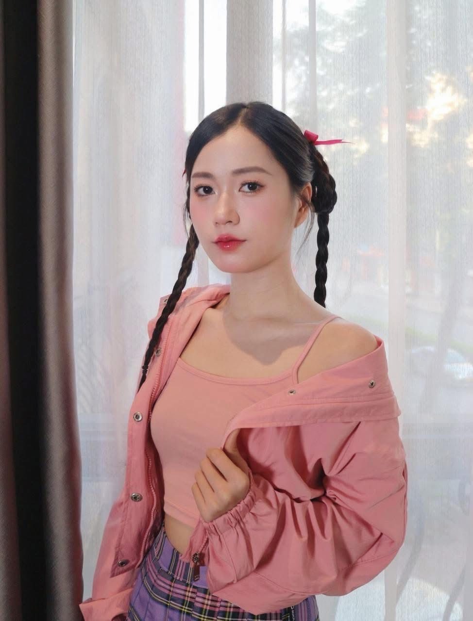 Nữ diễn viên giảm thần tốc 14kg: Khán giả khen U40 mà trẻ như gái 18, mặc đồ bình dân sang như hiệu- Ảnh 7.