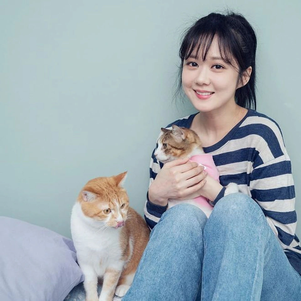 Jang Na Ra U45 "chống già" đỉnh của chóp, làn da căng mọng collagen nhờ 1 loại rau bạt ngàn chợ Việt- Ảnh 3.