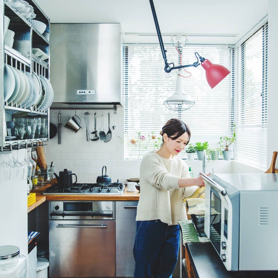 3 kiểu “đầu tư lầm tưởng” khiến phụ nữ trung niên mất tiền nhiều hơn mà vẫn nghĩ đang tiết kiệm- Ảnh 2.