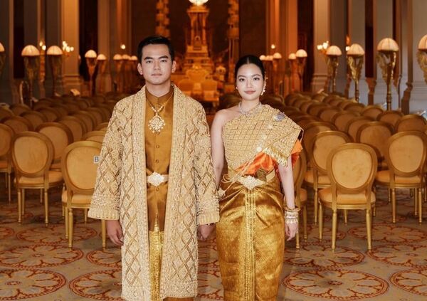 Đám cưới của nàng công chúa Hoàng gia hot nhất lúc này: Chú rể tài phiệt lộ thân thế quyền lực khiến dân mạng dậy sóng- Ảnh 1. Đám cưới của nàng công chúa Hoàng gia hot nhất lúc này: Chú rể tài phiệt lộ thân thế quyền lực khiến dân mạng dậy sóng- Ảnh 1.