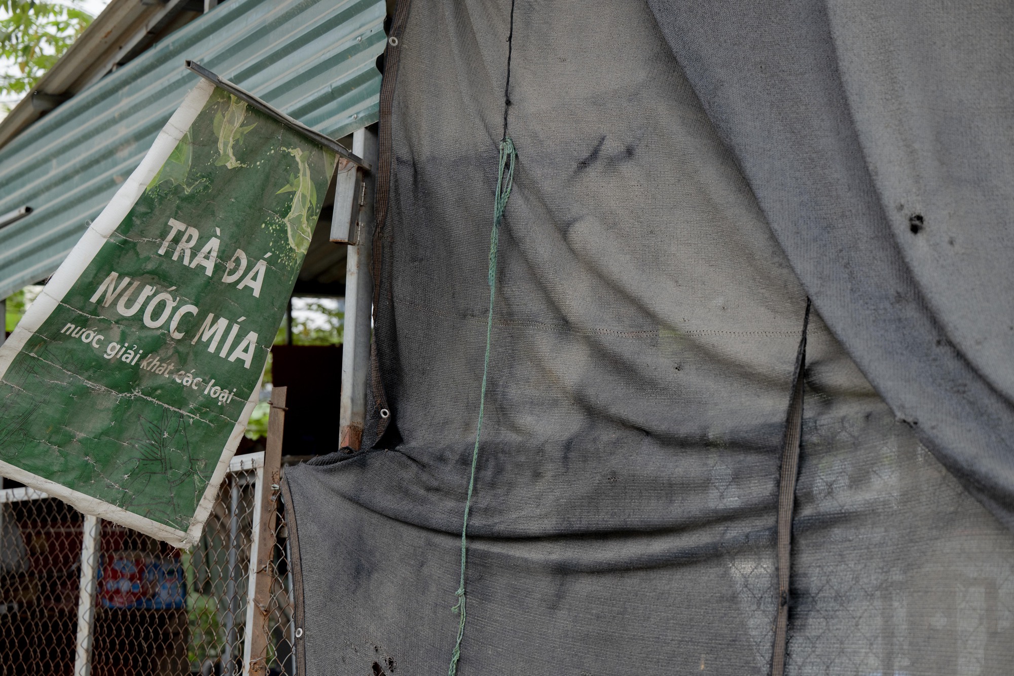 Hình ảnh tuyến đường Hà Nội "lạ lẫm" những ngày này- Ảnh 7.