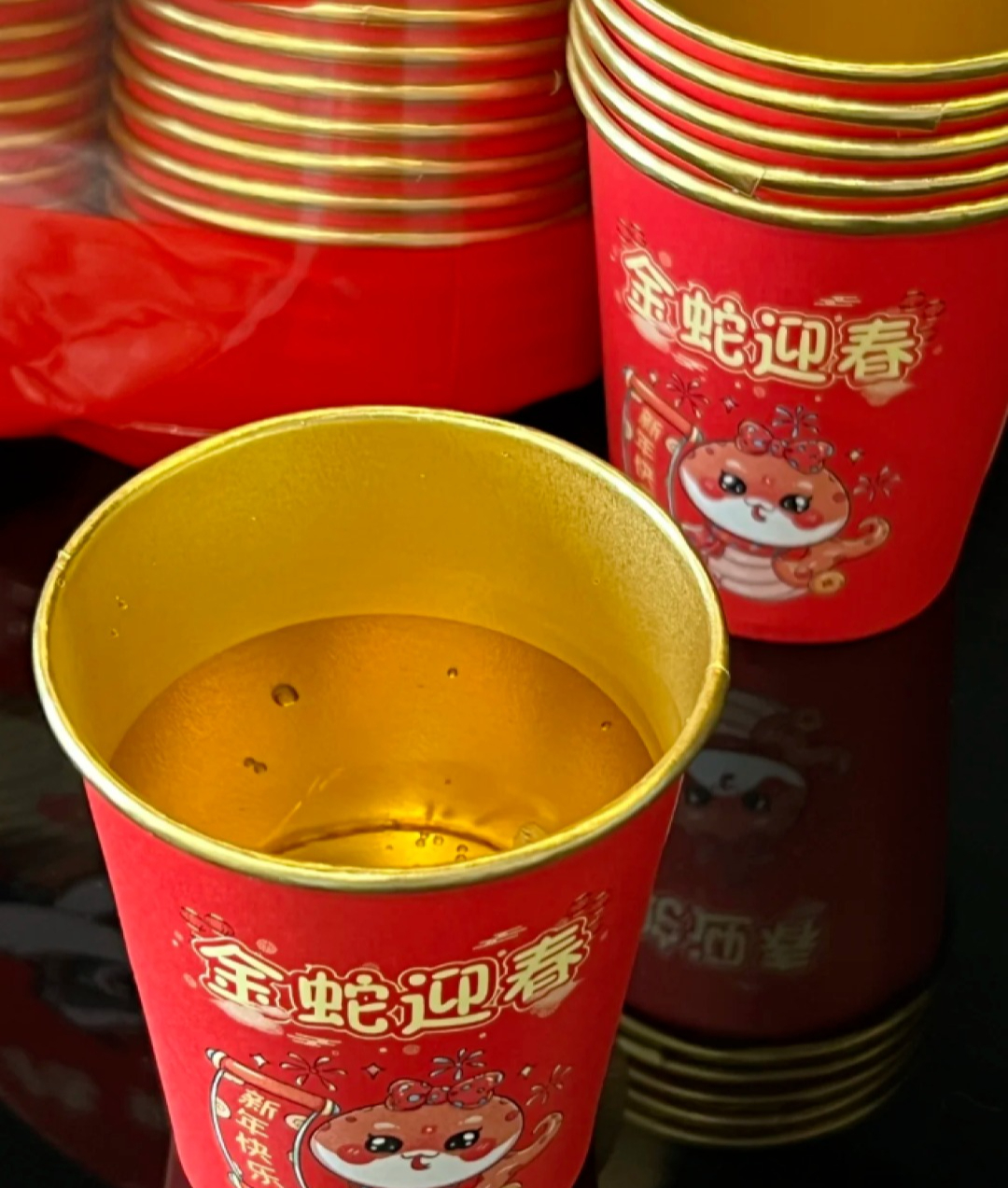 "Danh sách đen" 5 món đồ: Rẻ tiền, nịnh mắt nhưng đầu độc sức khỏe cả nhà- Ảnh 2. "Danh sách đen" 5 món đồ: Rẻ tiền, nịnh mắt nhưng đầu độc sức khỏe cả nhà- Ảnh 2.