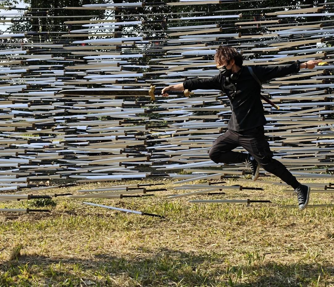 Chàng trai 9X biến giấc mơ ngự kiếm phi hành thành hiện thực với công nghệ 'vạn kiếm quy tông' độc đáo- Ảnh 3.