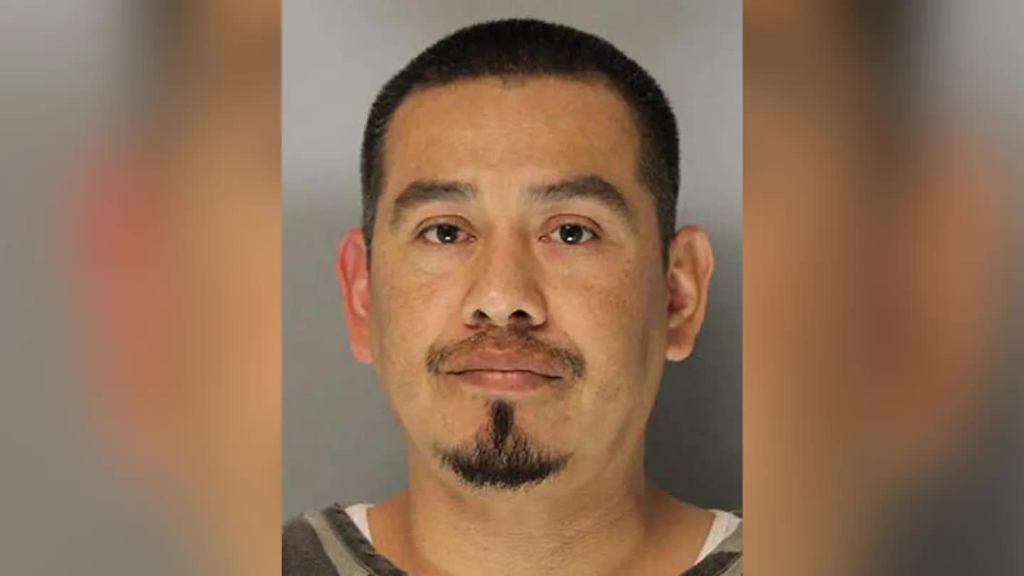 Phát hiện 719kg ma túy đá ngụy trang trong mâm xôi đen, FBI họp báo khẩn- Ảnh 4.