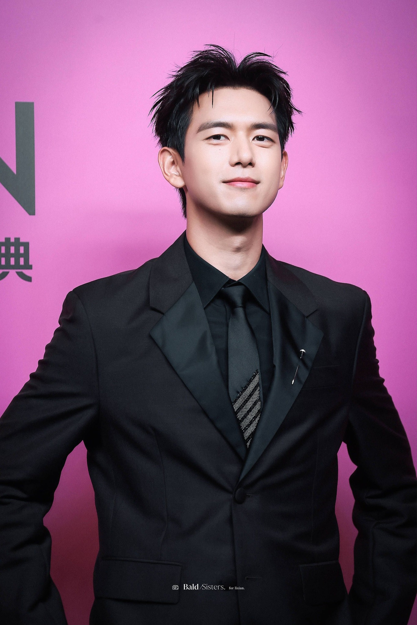 15 nghệ sĩ học giỏi nhất nhì showbiz Hoa ngữ- Ảnh 2. 15 nghệ sĩ học giỏi nhất nhì showbiz Hoa ngữ- Ảnh 2.