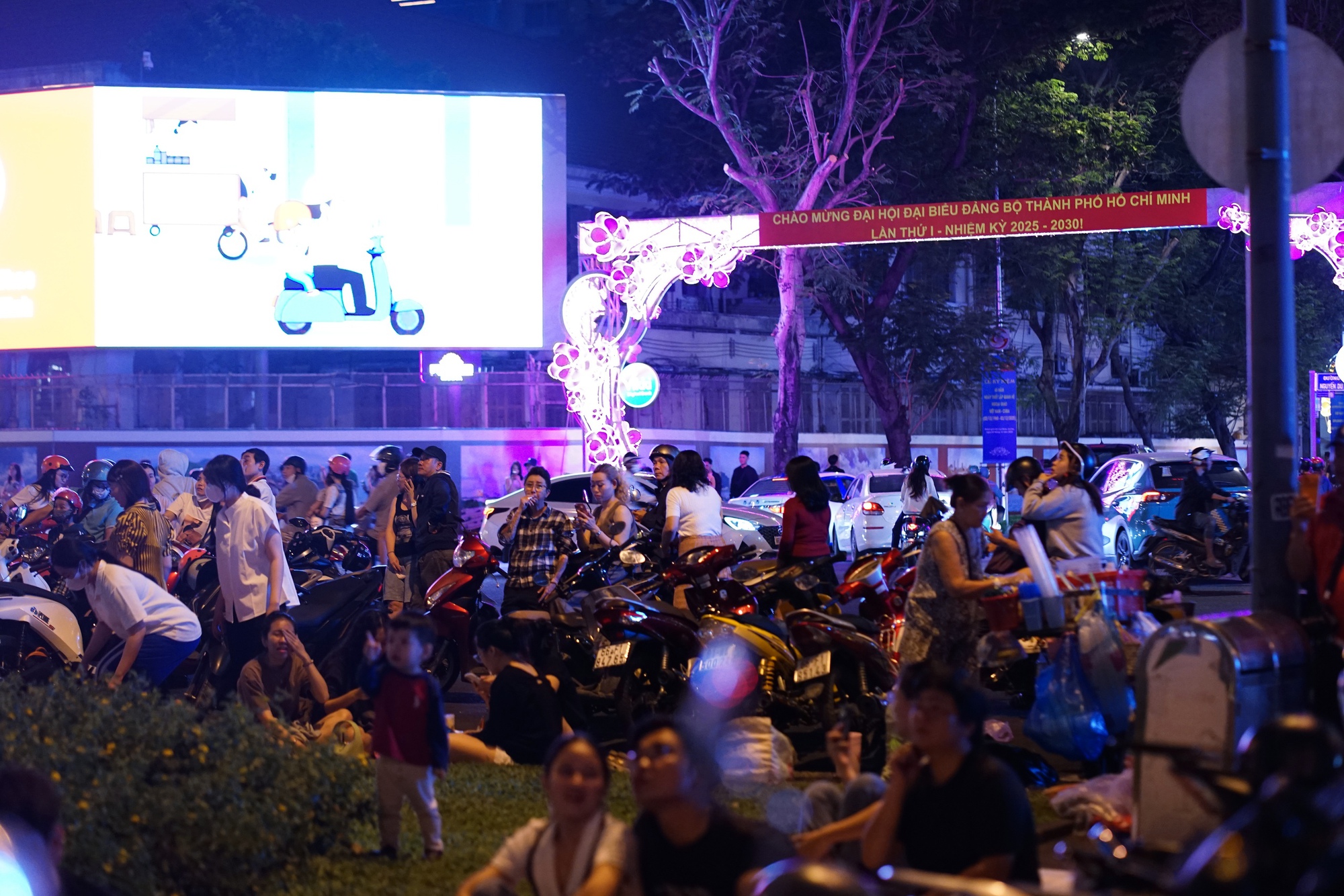 Nhà thờ Đức Bà quá 