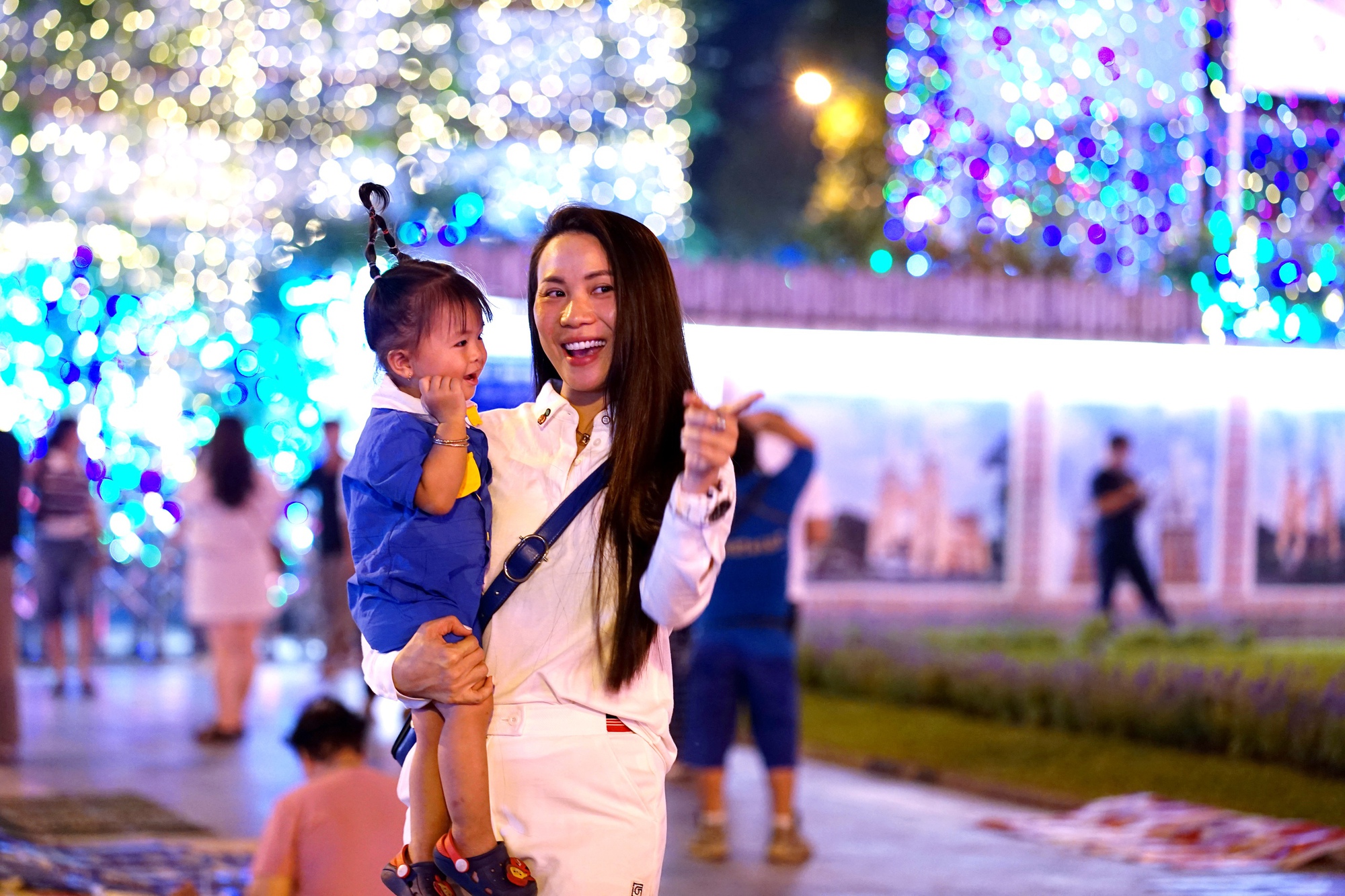 Nhà thờ Đức Bà quá 