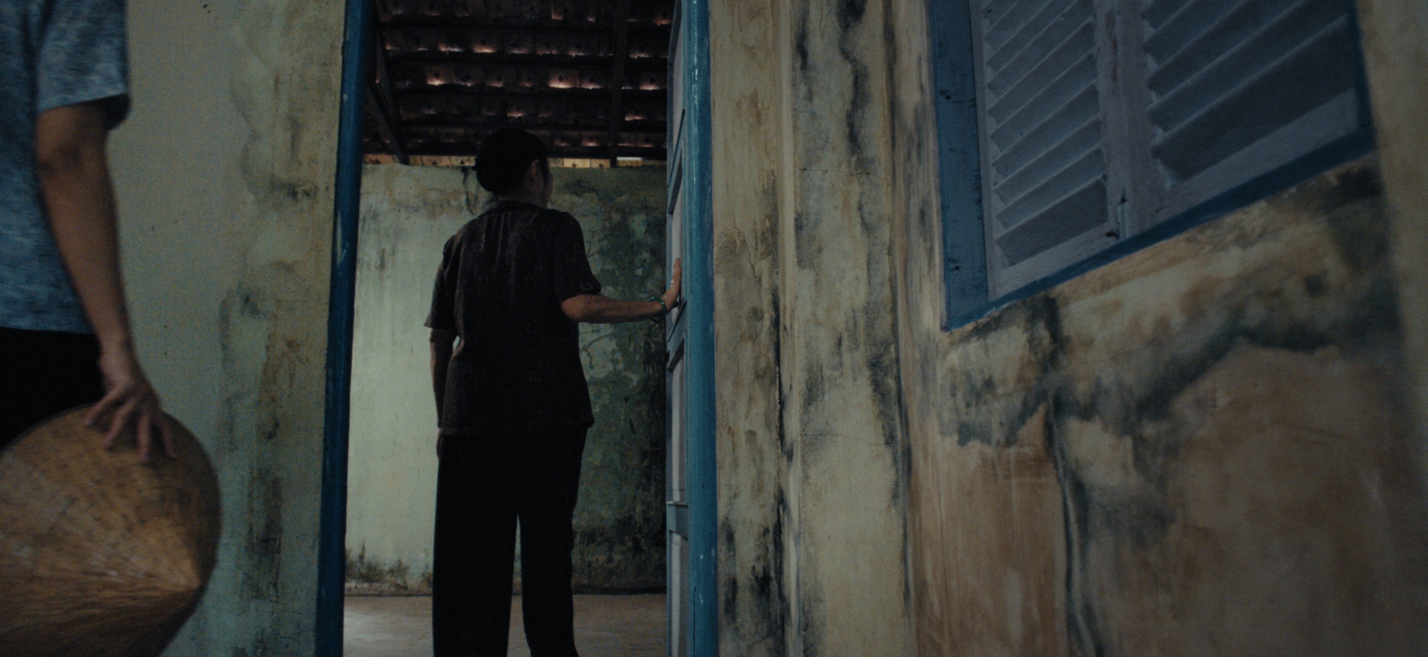 Bỏ 2 chỉ vàng mua nhà, cô gái hại cả gia đình trả giá đắt vì lỡ nói 8 chữ- Ảnh 2.