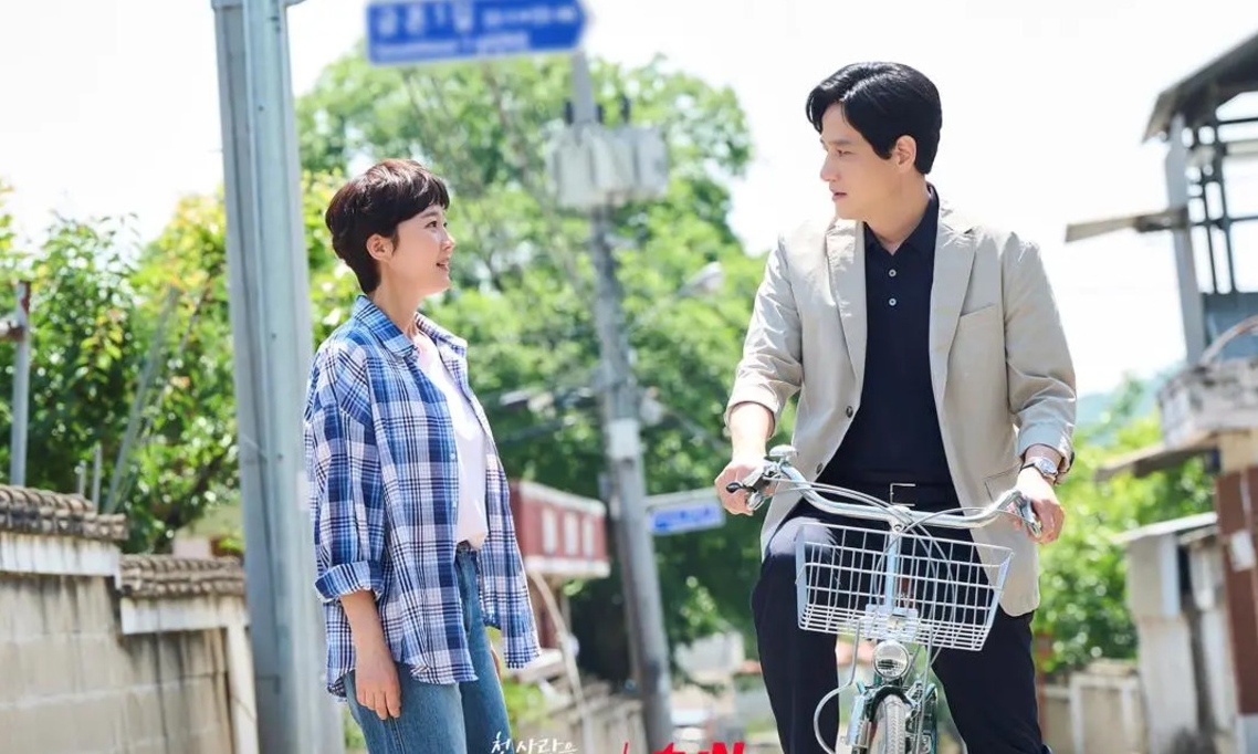 10 phim ngôn tình Hàn Quốc hay nhất 2025, xem là mê không dứt ra nổi- Ảnh 7. 10 phim ngôn tình Hàn Quốc hay nhất 2025, xem là mê không dứt ra nổi- Ảnh 7.