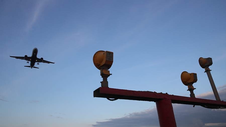 Hãng hàng không Nga phủ nhận máy bay chở 425 người “bốc cháy”- Ảnh 1.