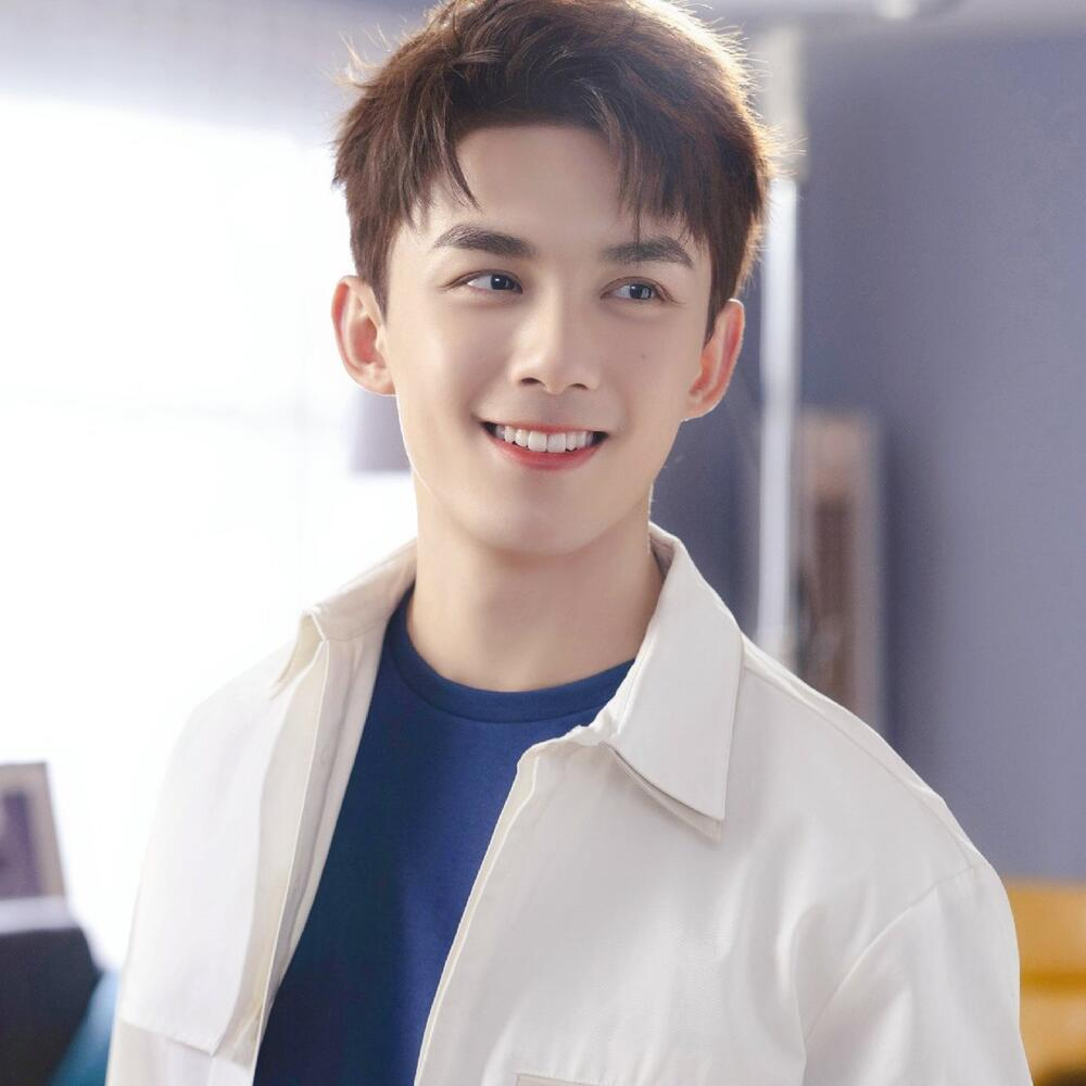 15 nghệ sĩ học giỏi nhất nhì showbiz Hoa ngữ- Ảnh 6. 15 nghệ sĩ học giỏi nhất nhì showbiz Hoa ngữ- Ảnh 6.