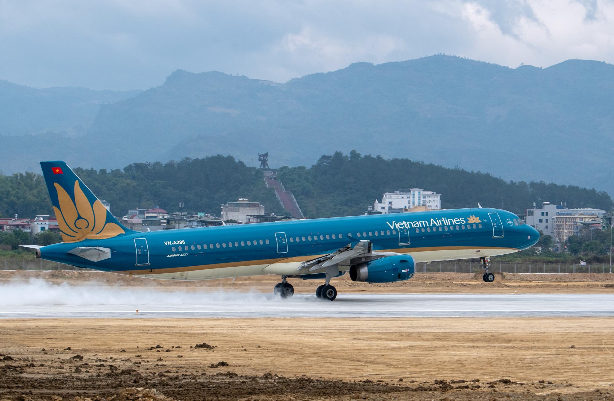 Vietnam Airlines chính thức mở đường bay thẳng TP.HCM - Điện Biên- Ảnh 1.