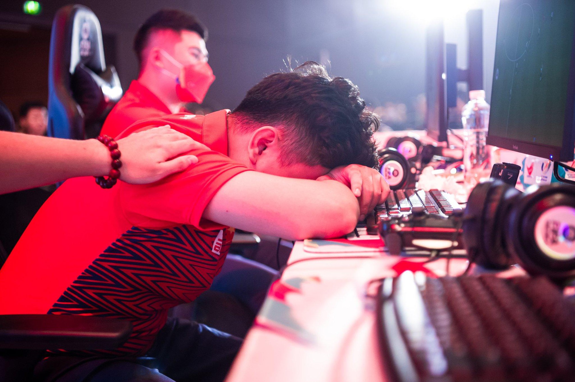 FC Online Việt Nam quyết tâm giành huy chương vàng tại SEA Games 33- Ảnh 3. FC Online Việt Nam quyết tâm giành huy chương vàng tại SEA Games 33- Ảnh 3.