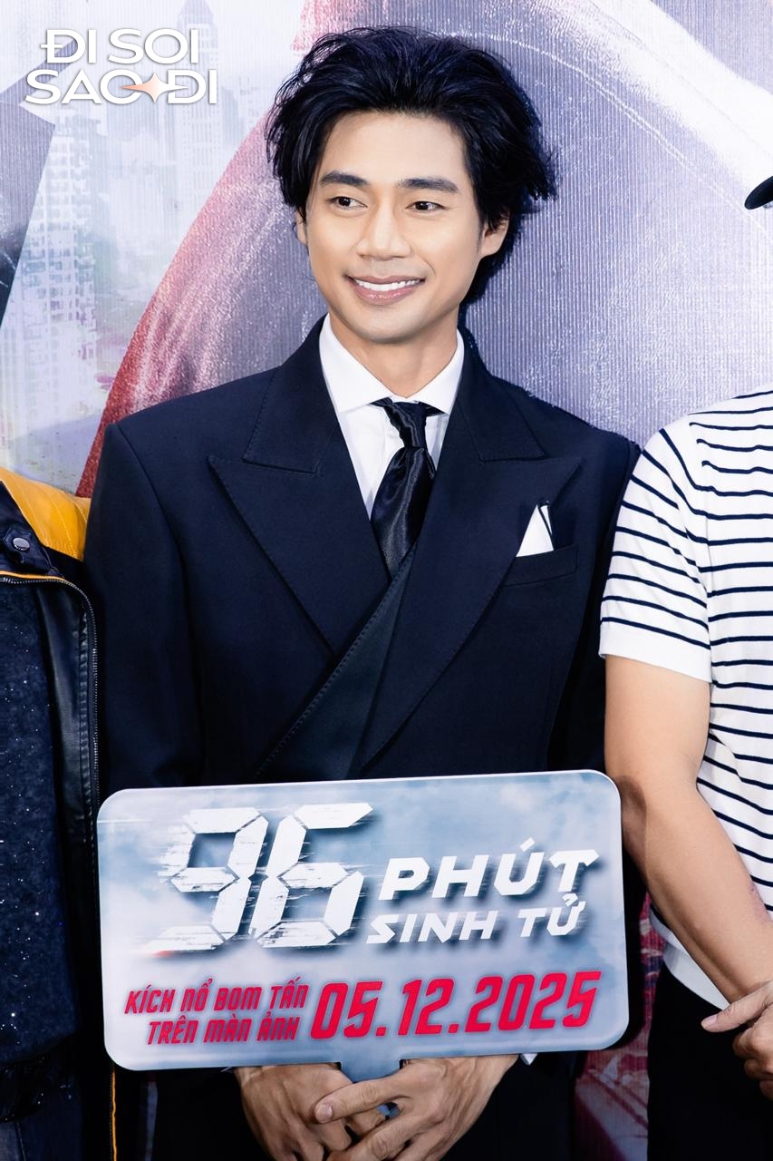 Thảm đỏ HOT nhất hôm nay: Tiểu Vy - Thiên Ân đẹp sang quá thể, tài tử xứ Đài tỏa sáng với nụ cười má lúm- Ảnh 12.