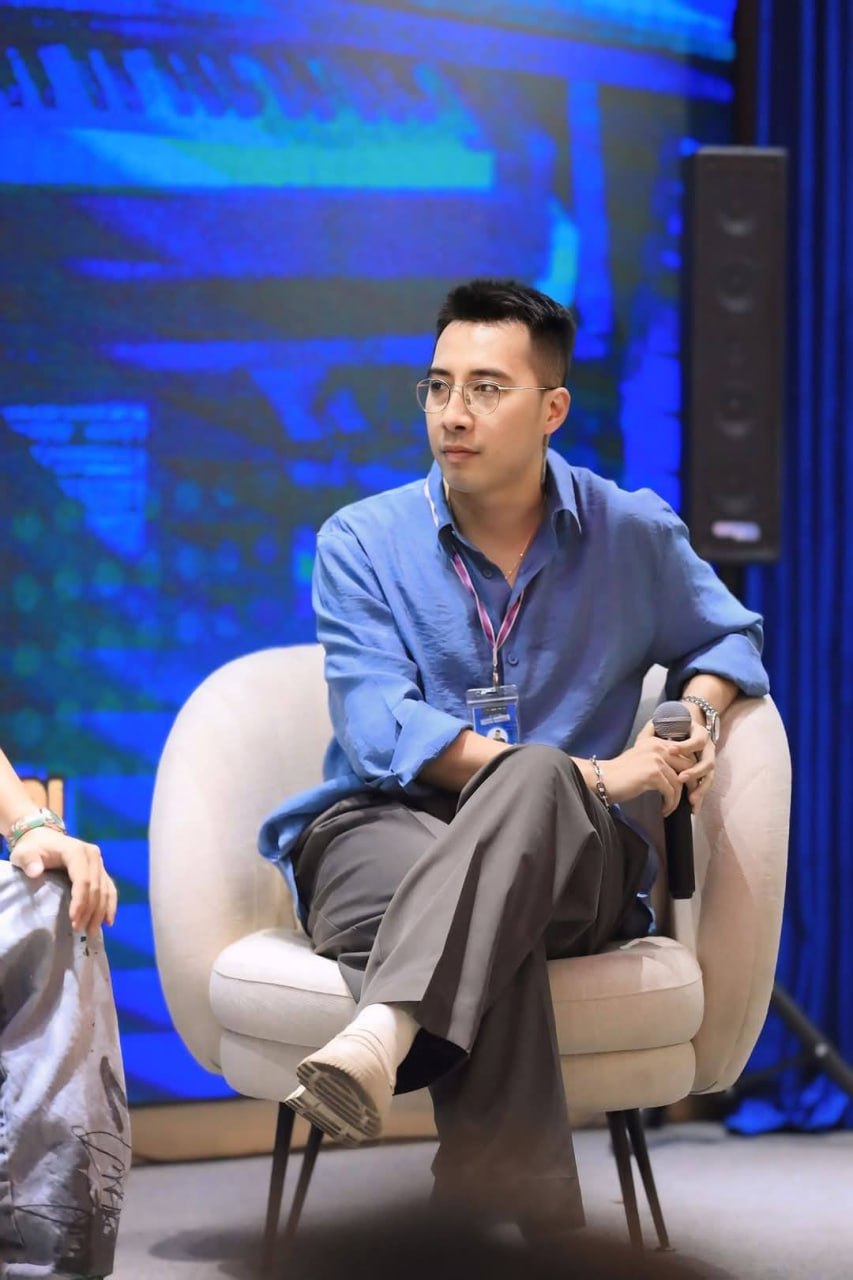 Người có mối quan hệ "khủng" với 1 nhân vật quyền lực Hàn Quốc, gặp gỡ thế lực tạo nên ông hoàng triệu bản- Ảnh 5.