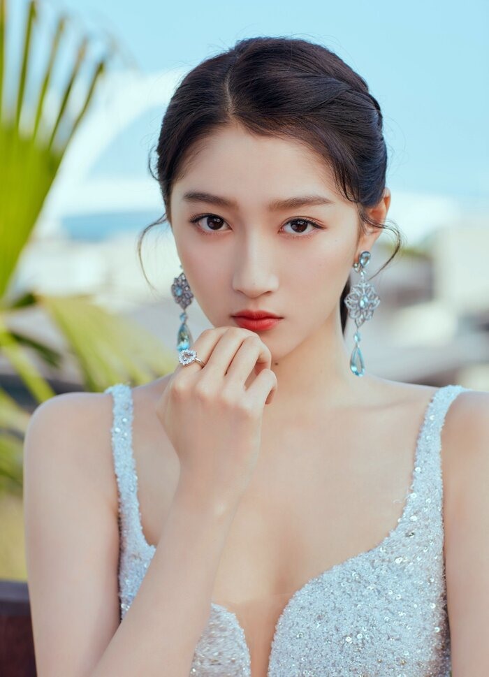 15 nghệ sĩ học giỏi nhất nhì showbiz Hoa ngữ- Ảnh 12. 15 nghệ sĩ học giỏi nhất nhì showbiz Hoa ngữ- Ảnh 12.