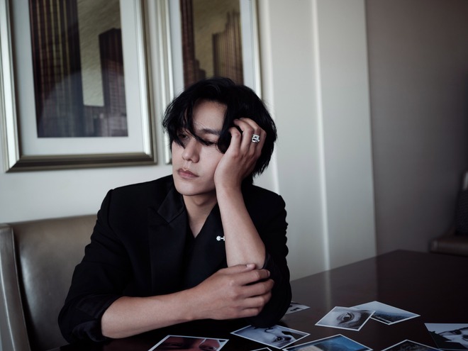 Hot nhất xứ Trung: Nam thần bí ẩn nhất showbiz Trần Khôn lộ diện cùng 2 quý tử song sinh nhỏ tuổi, mẹ tụi nhỏ là ai?- Ảnh 3.