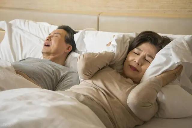 Khi một người lớn tuổi trong nhà đã ở tuổi 80, gia đình nên tránh làm 4 điều sau đây - biết điều này sớm sẽ mang lại nhiều lợi ích- Ảnh 3.