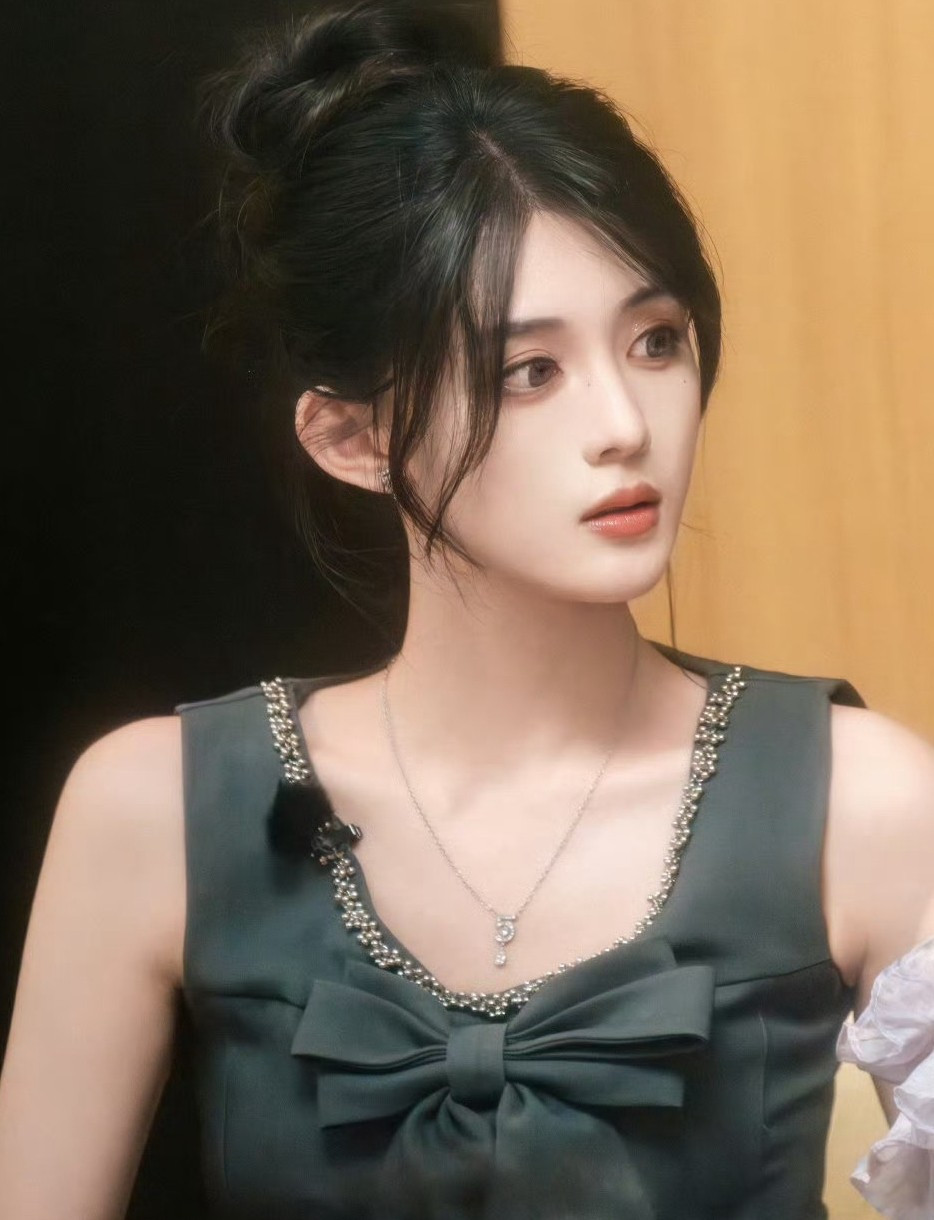 Tiểu Long Nữ 10X bị tẩy chay- Ảnh 1.