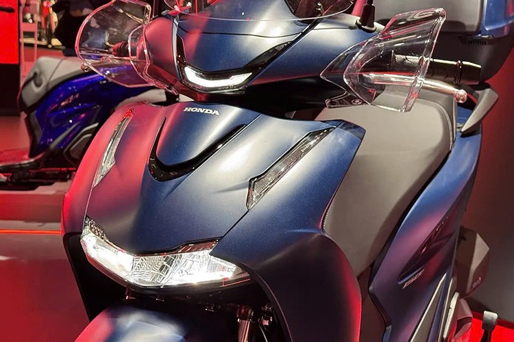 "Vua xe ga" SH 350i 2026 của Honda mới ra mắt, có gì đặc biệt mà giá rẻ bất ngờ- Ảnh 3. "Vua xe ga" SH 350i 2026 của Honda mới ra mắt, có gì đặc biệt mà giá rẻ bất ngờ- Ảnh 3.