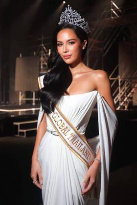 Lộ diện 11 hoa hậu, á hậu Thái Lan cầm biển dẫn đoàn ở lễ khai mạc SEA Games 33- Ảnh 9.