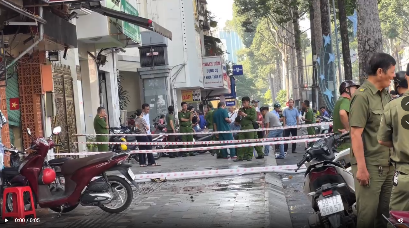 Vụ cháy quán ăn ở TPHCM: Ám ảnh tiếng người cha gào khóc "cứu 2 con tôi với"- Ảnh 4.