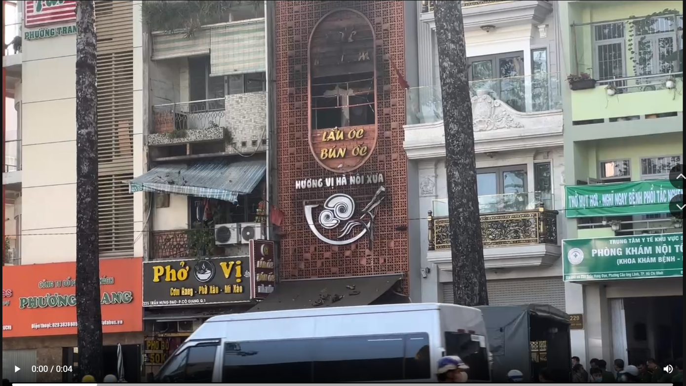 Vụ cháy quán ăn ở TPHCM: Ám ảnh tiếng người cha gào khóc "cứu 2 con tôi với"- Ảnh 3.