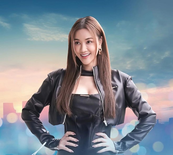 Việt Nam có duy nhất 1 mỹ nhân chỉ nói 3 chữ mà hot suốt 13 năm, nhan sắc bốc lửa ai nhìn cũng đổ đứ đừ- Ảnh 5.