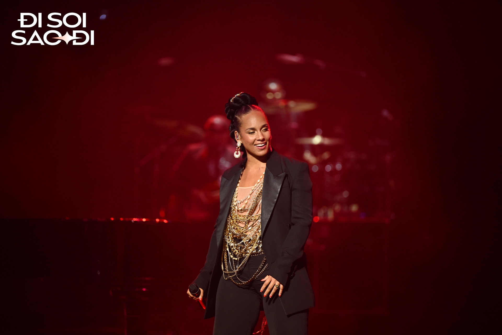 Phỏng vấn nóng siêu sao Alicia Keys: Việt Nam quá thú vị để trải nghiệm!- Ảnh 5.