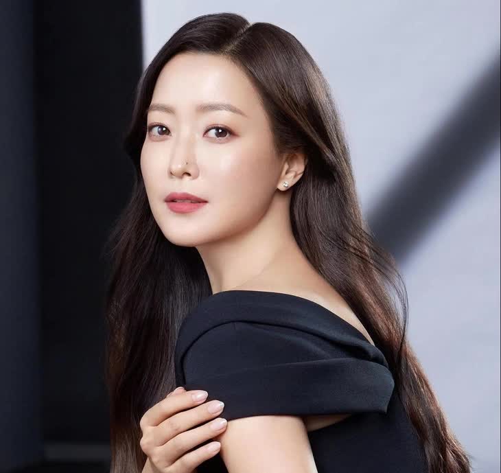 Món ăn ưa thích của "nữ thần màn ảnh Hàn Quốc những năm 90" có gì đặc biệt mà ở tuổi U50 cô vẫn "giữ vững" nhan sắc đến không ngờ- Ảnh 4.