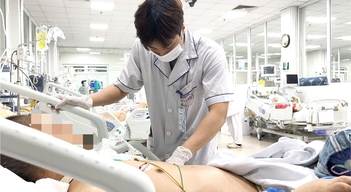 Cảnh báo bệnh nhân cúm A diễn biến nặng do nhiễm nấm Aspergillus xâm lấn- Ảnh 1.