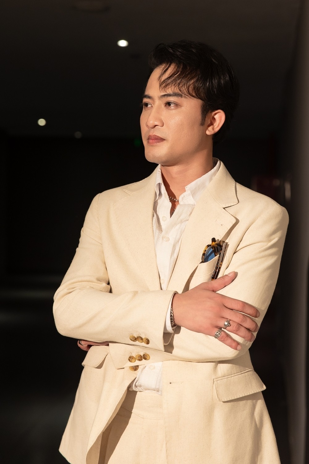 Ngôi sao đắt show nhất Việt Nam hiện tại: Đóng cùng lúc 4 phim siêu đỉnh, diễn xuất không một điểm chê- Ảnh 1.