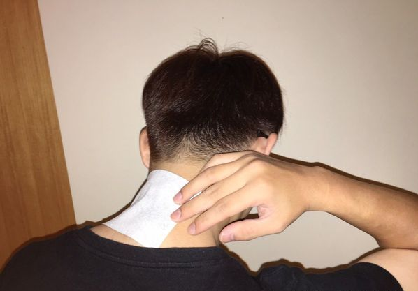 Người đàn ông suy thận cấp sau 1 tháng dán thứ quen thuộc này lên người- Ảnh 1.