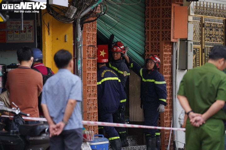 Cháy quán ăn ở TP.HCM: Nhân chứng kể giây phút nạn nhân cầu cứu trong hoảng loạn- Ảnh 3.