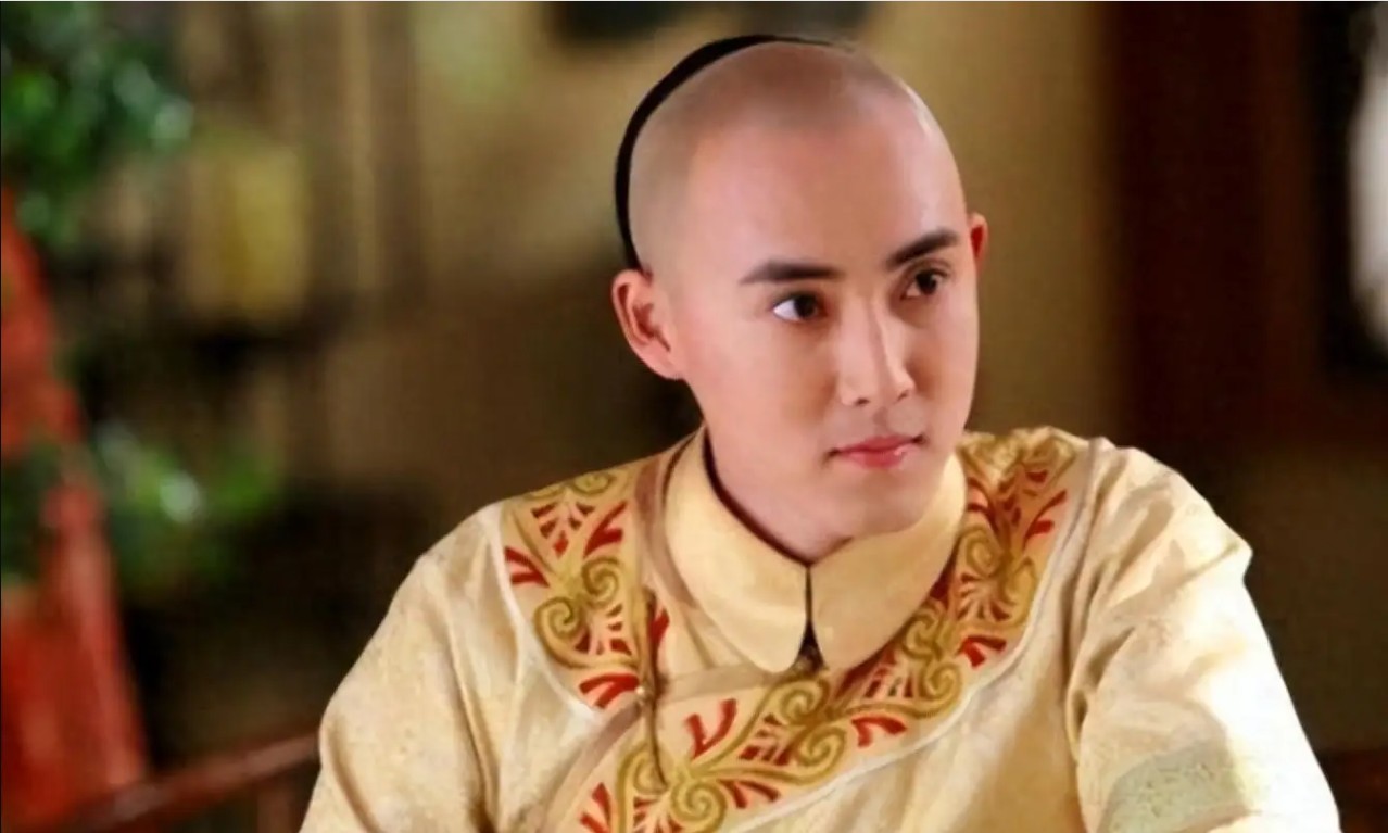 Càn Long băng hà, tân hoàng đế liền phái con trai trưởng thành duy nhất của Vĩnh Kỳ đi thủ lăng: Vì sao?- Ảnh 1. Càn Long băng hà, tân hoàng đế liền phái con trai trưởng thành duy nhất của Vĩnh Kỳ đi thủ lăng: Vì sao?- Ảnh 1.