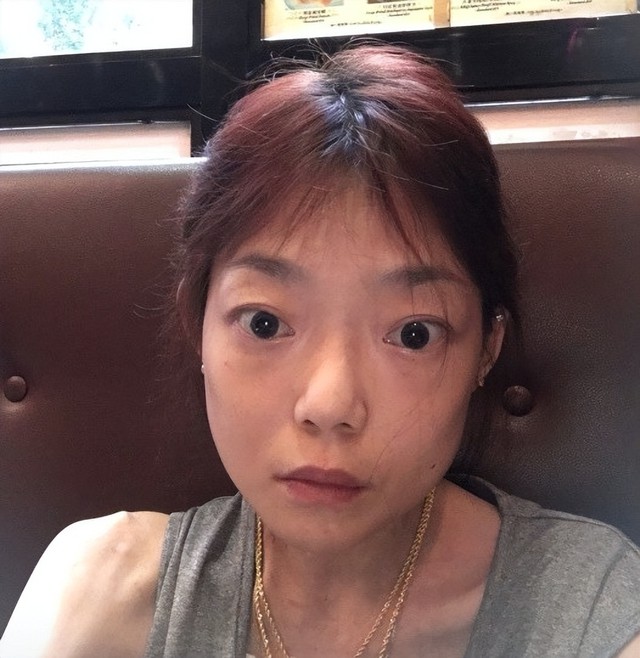 Người mẫu H. Người mẫu H.