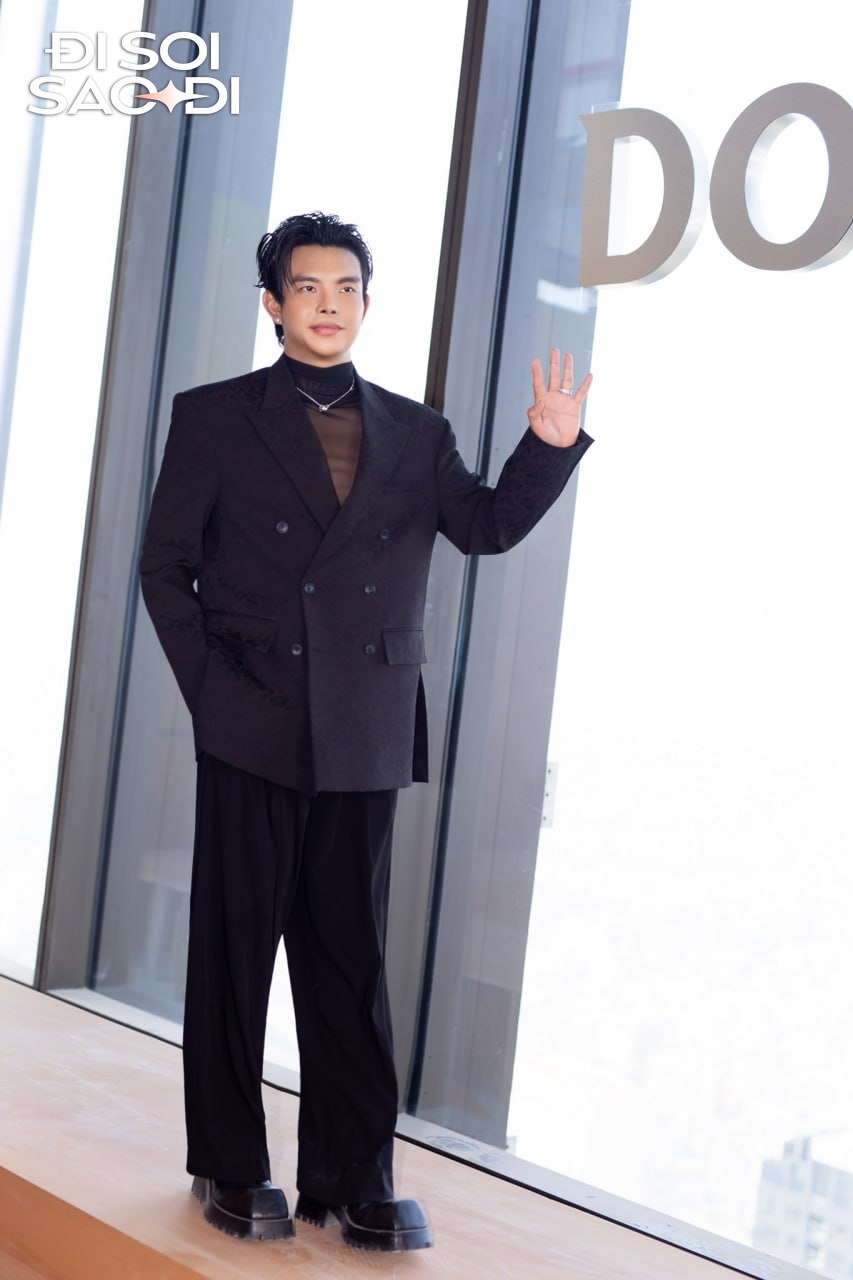 Thảm đỏ show Đỗ Long: Kỳ Duyên 