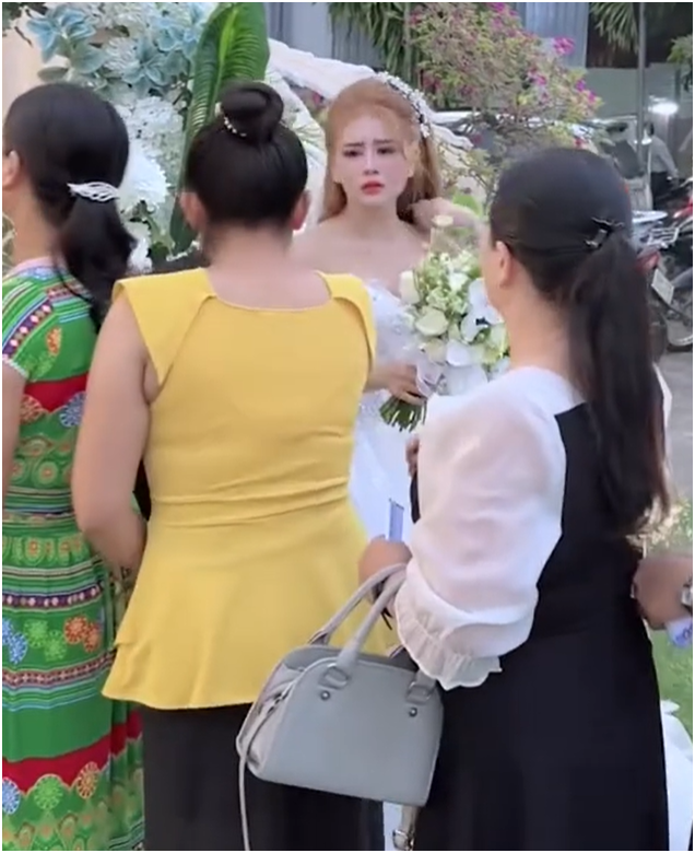 TikToker Công chúa hỗn với mẹ chồng ngay trong đám cưới: Bật khóc nói lý do vẫn gây tranh cãi- Ảnh 4.