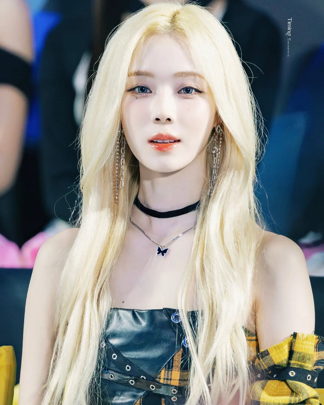 Cả Hàn Quốc phát điên vì cặp đôi này: Đỉnh lưu toàn cầu cưng bạn gái như công chúa, đang nhập ngũ cũng làm điều ngoại lệ cho nàng- Ảnh 7.